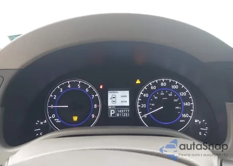 2015 Infiniti Q40 из США, поврежденный, VIN JN1CV6AR7FM521395